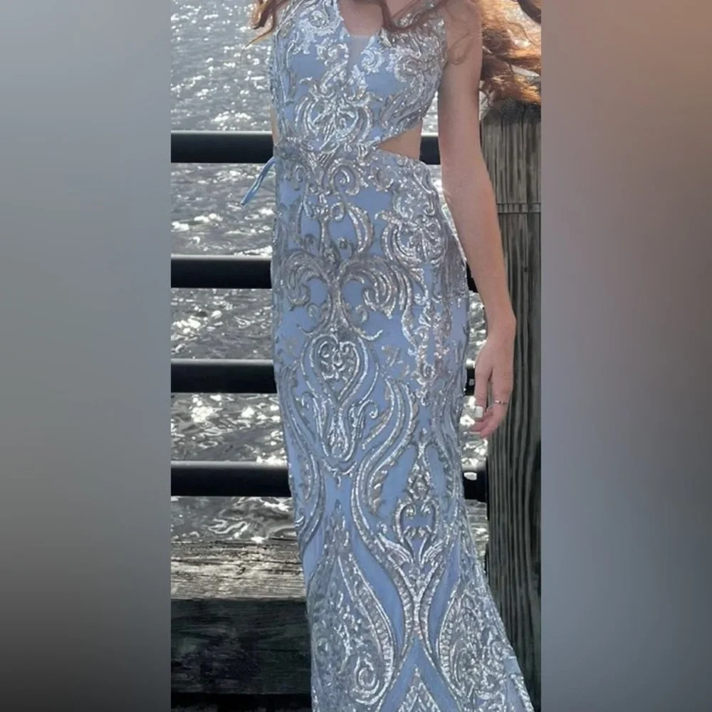 Prom Dress - Picture 2 of 2